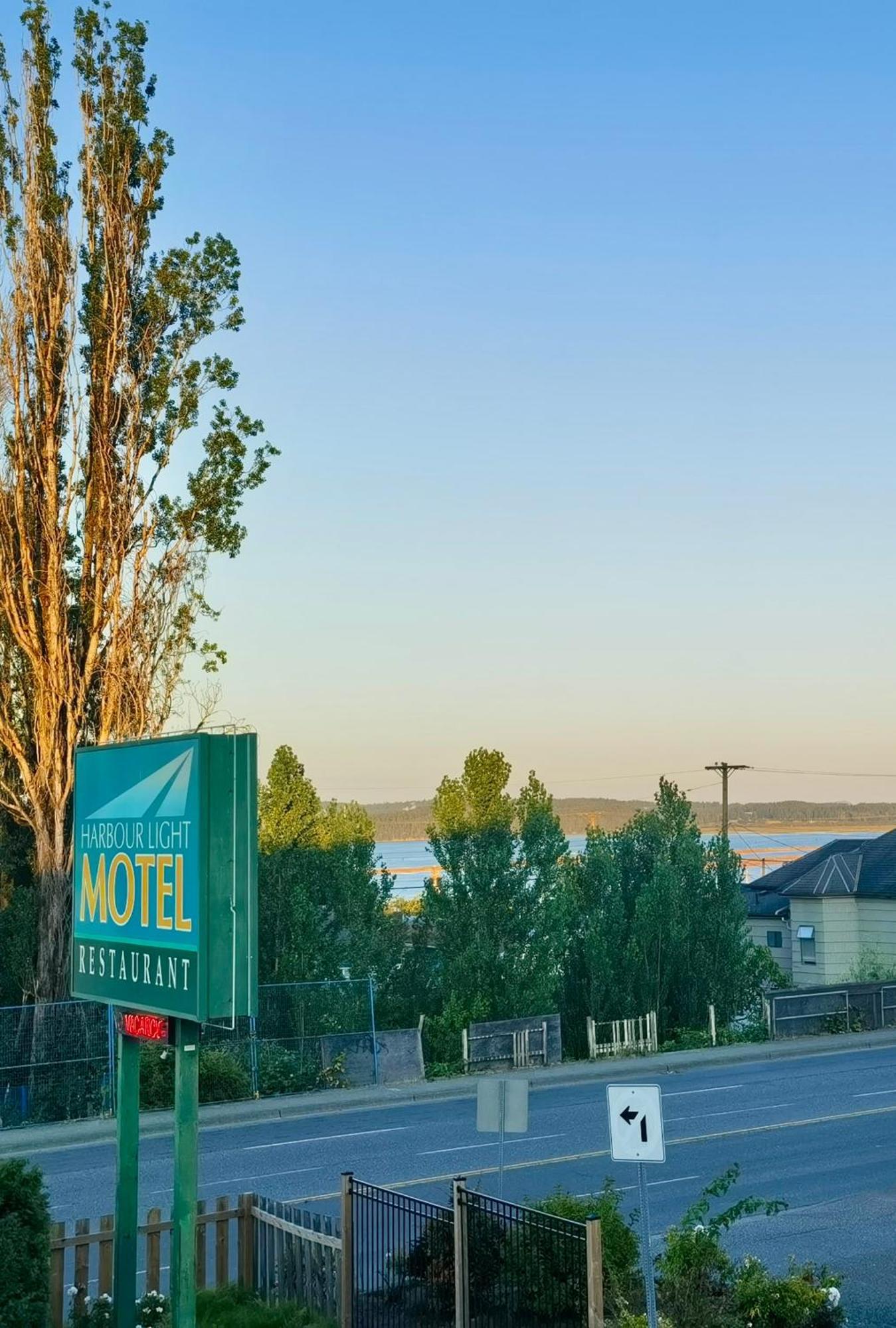 Harbour Light Motel Nanaimo Dış mekan fotoğraf